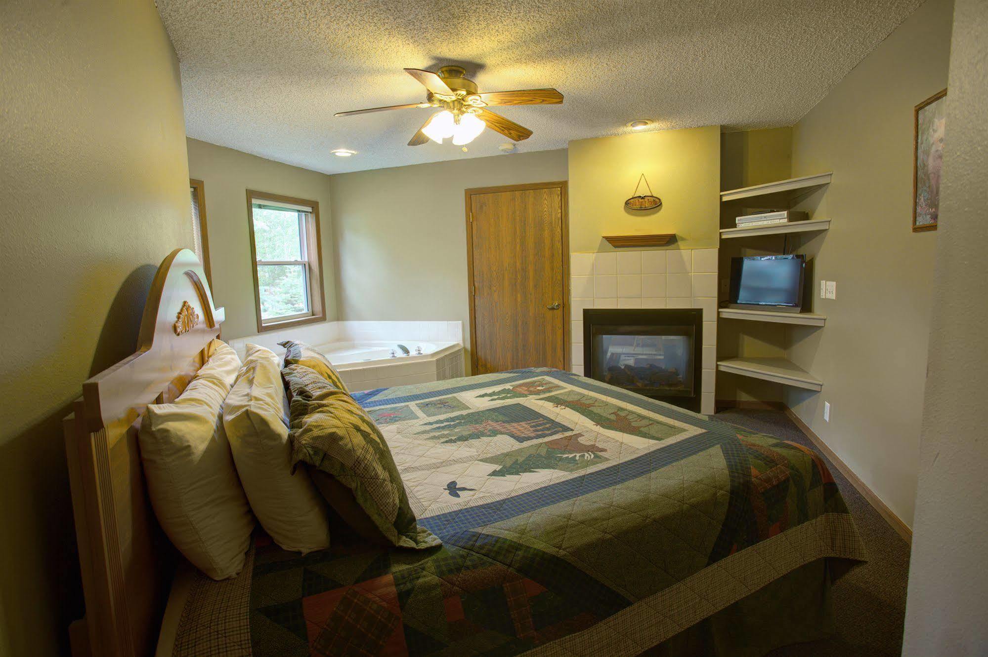 Riverview Pines Villa Estes Park Esterno foto